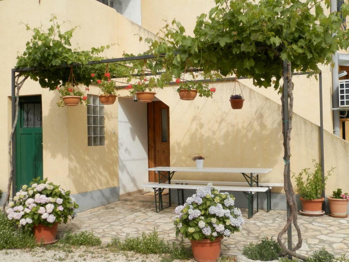 Apartment Slavica Lozovac