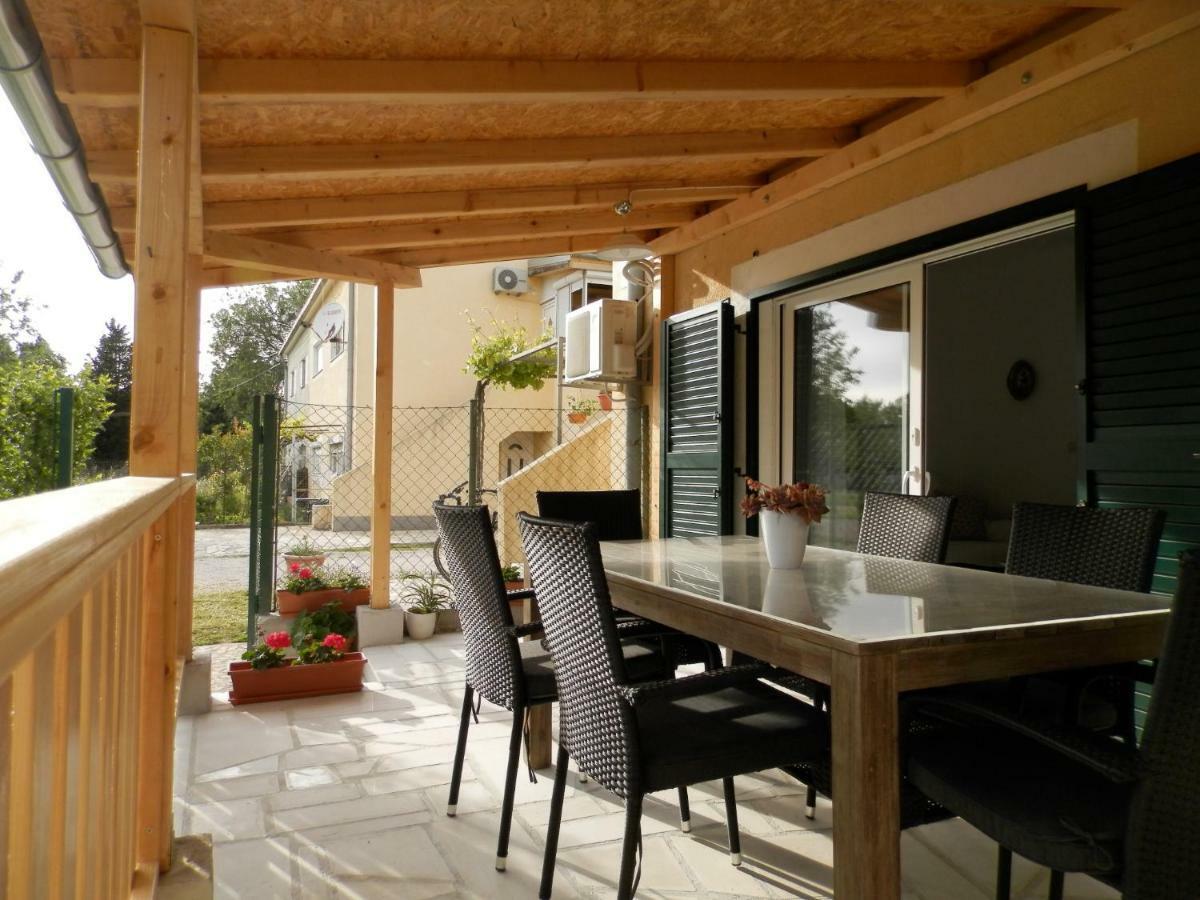 Slavica Appartement Lozovac